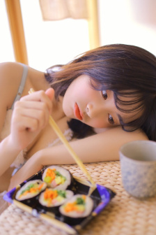 动漫少年白马醉春风