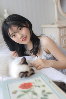偷偷在线